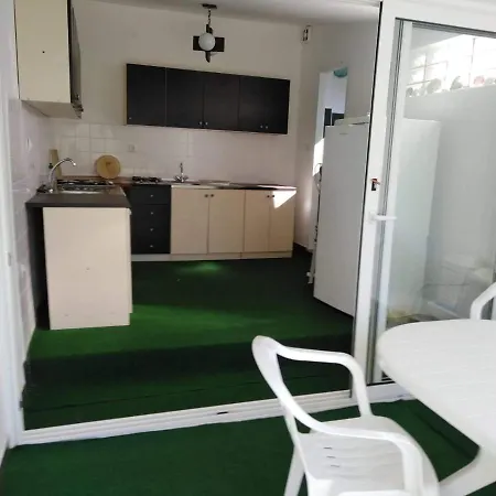 Free Parking Big Garden Apartament