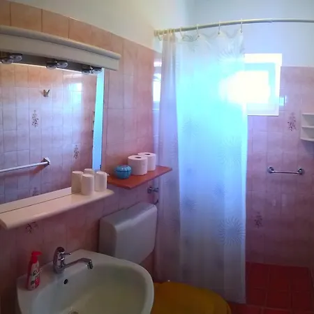 Apartment Apartments Free Parking Big Garden