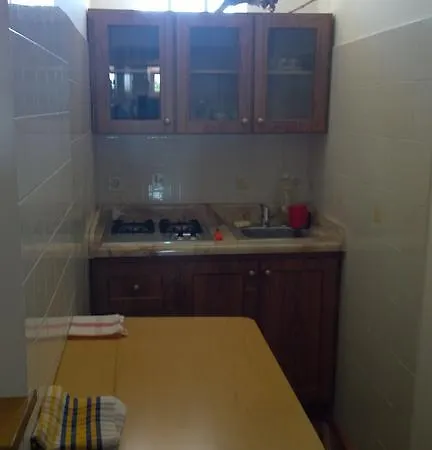 Apartment Apartments Free Parking Big Garden